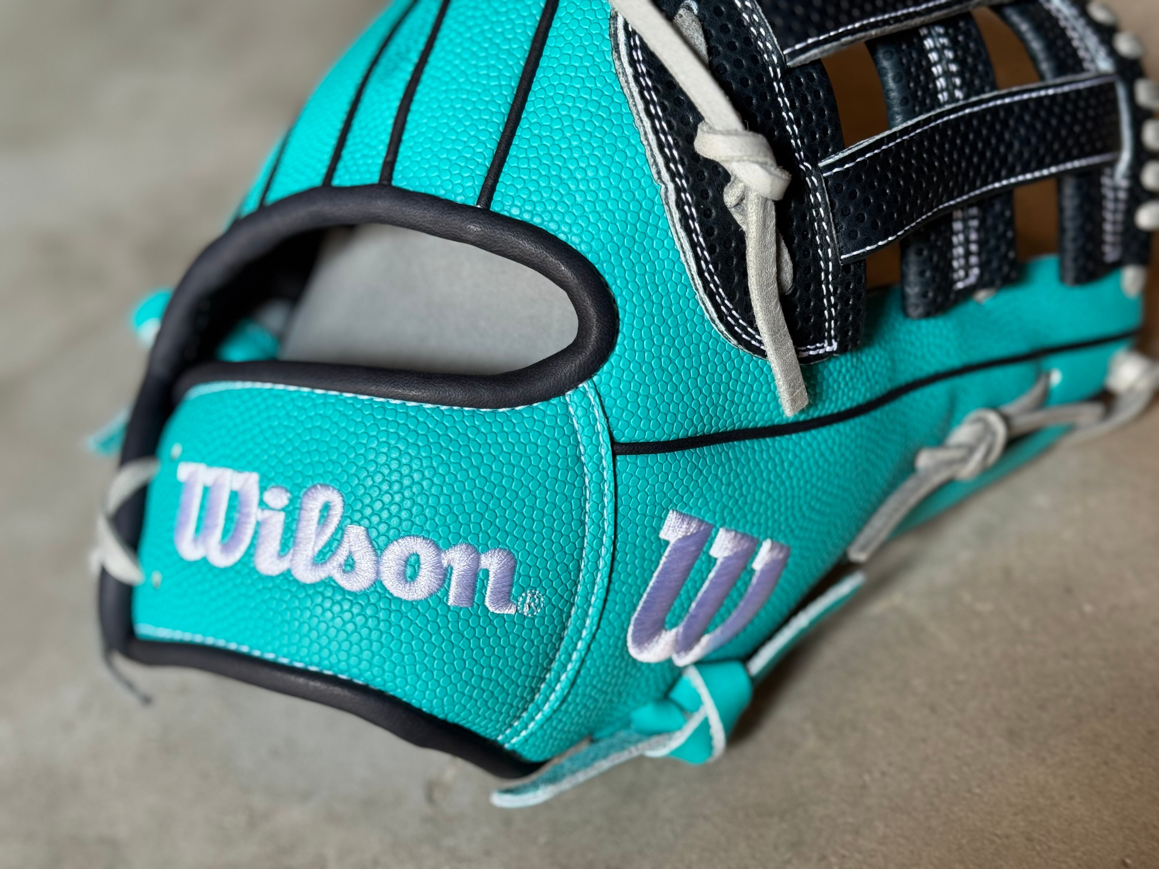 Wilson 軟式　Wannabe Hero DW5 Wilson 軟式 Wannabe Hero DW5 Wilson Wannabe Hero Dual Soft