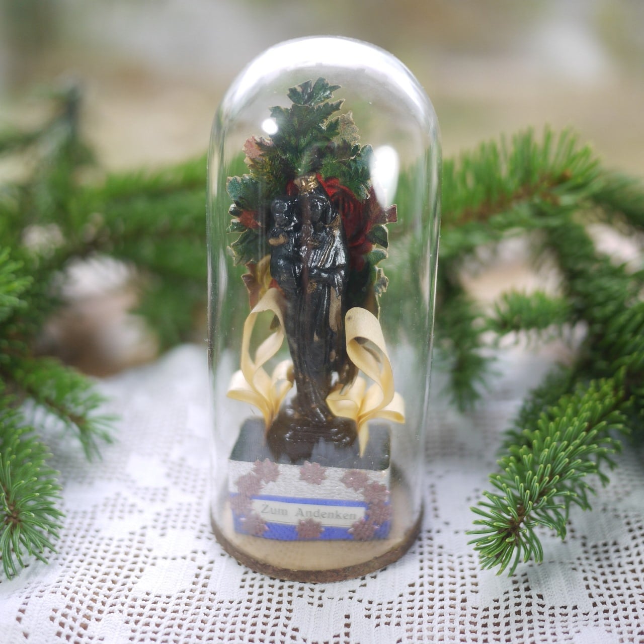 アルトエッティング 黒い聖母像 ガラスドーム