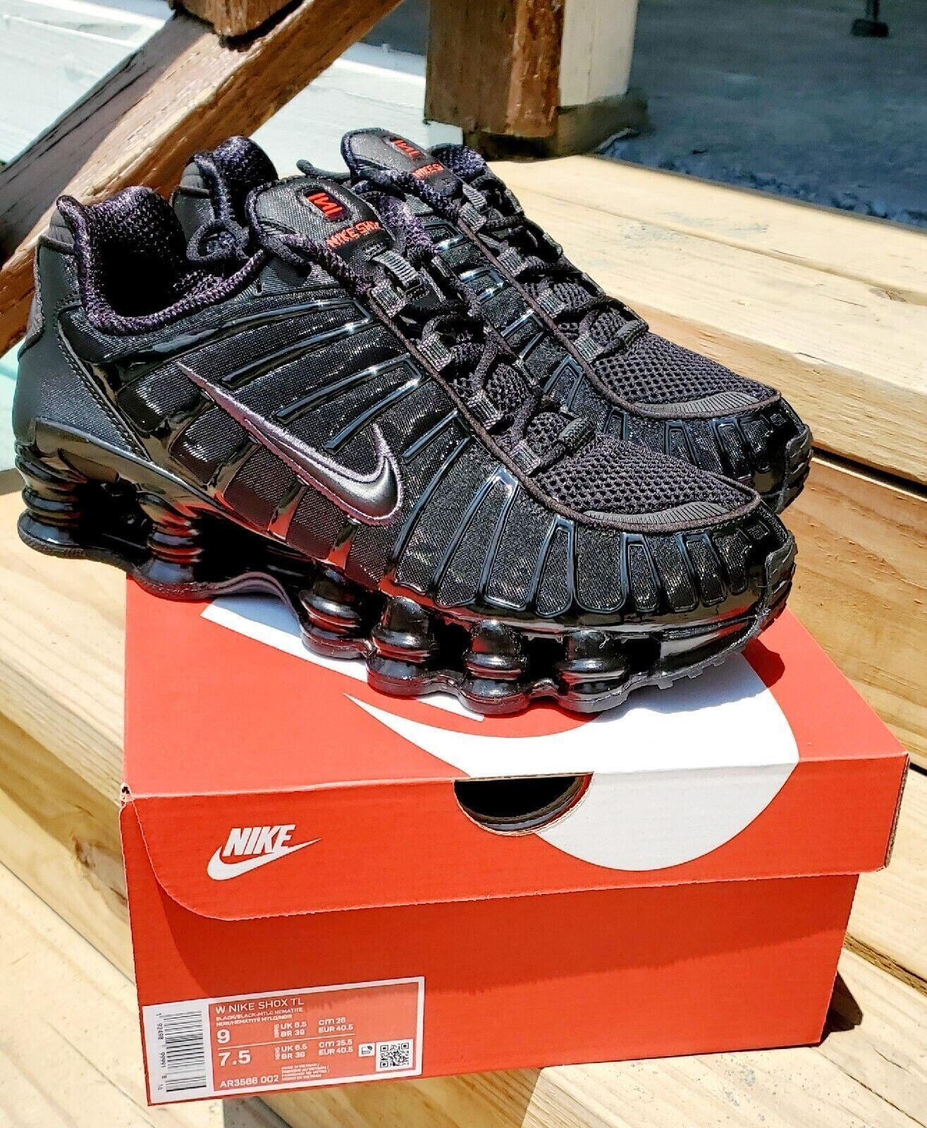 日本未入荷 Nike WMNS Shox TL Black and Max Orange ウィメンズ 日本未入荷 Nike WMNS Shox TL Black and Max Orange ウィメンズ