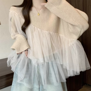 【送料無料】トップス セーター ロング丈 チュニック ゆったり 長袖 Uネック ラウンドネック Aライン フレア プルオーバー フリル 異素材切り替え ドッキング 透け感 ニット 厚手生地 無地 かわいい 大人可愛い シンプル カジュアル 大人 上品 おしゃれ お洒落 ラフ フェミニン ガーリー お出かけ お茶会 女子会 休日 冬 10代 20代 女性用 レディース ママ 着回し プチプライス カラバリ デイリーユース 普段使い ファッション コーデ スタイル 楽ちん あったか 暖かい 定番アイテム