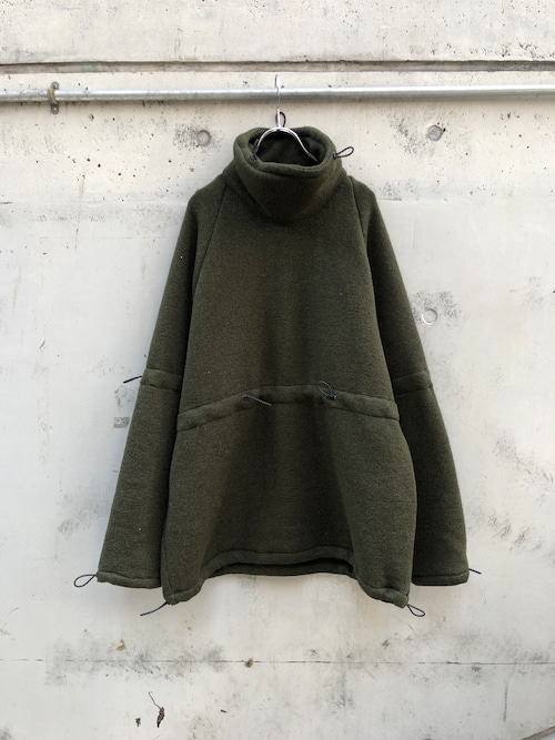 『RICE NINE TEN』adjustment hige neck wool jersey knit / KHAKI