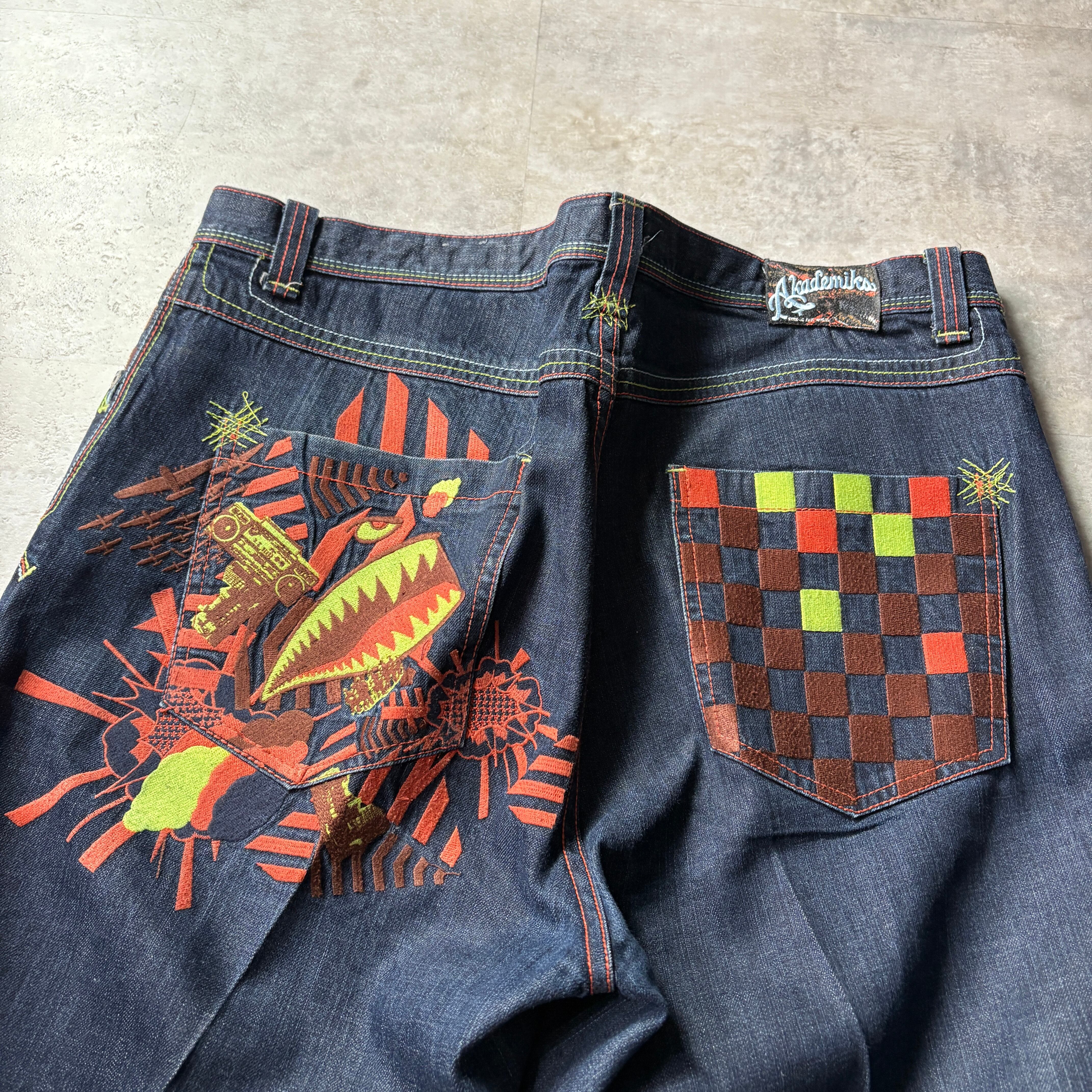 メンズ 00s AKADEMIKS W44 後染め ブラック デニム バギーパンツ 刺繍