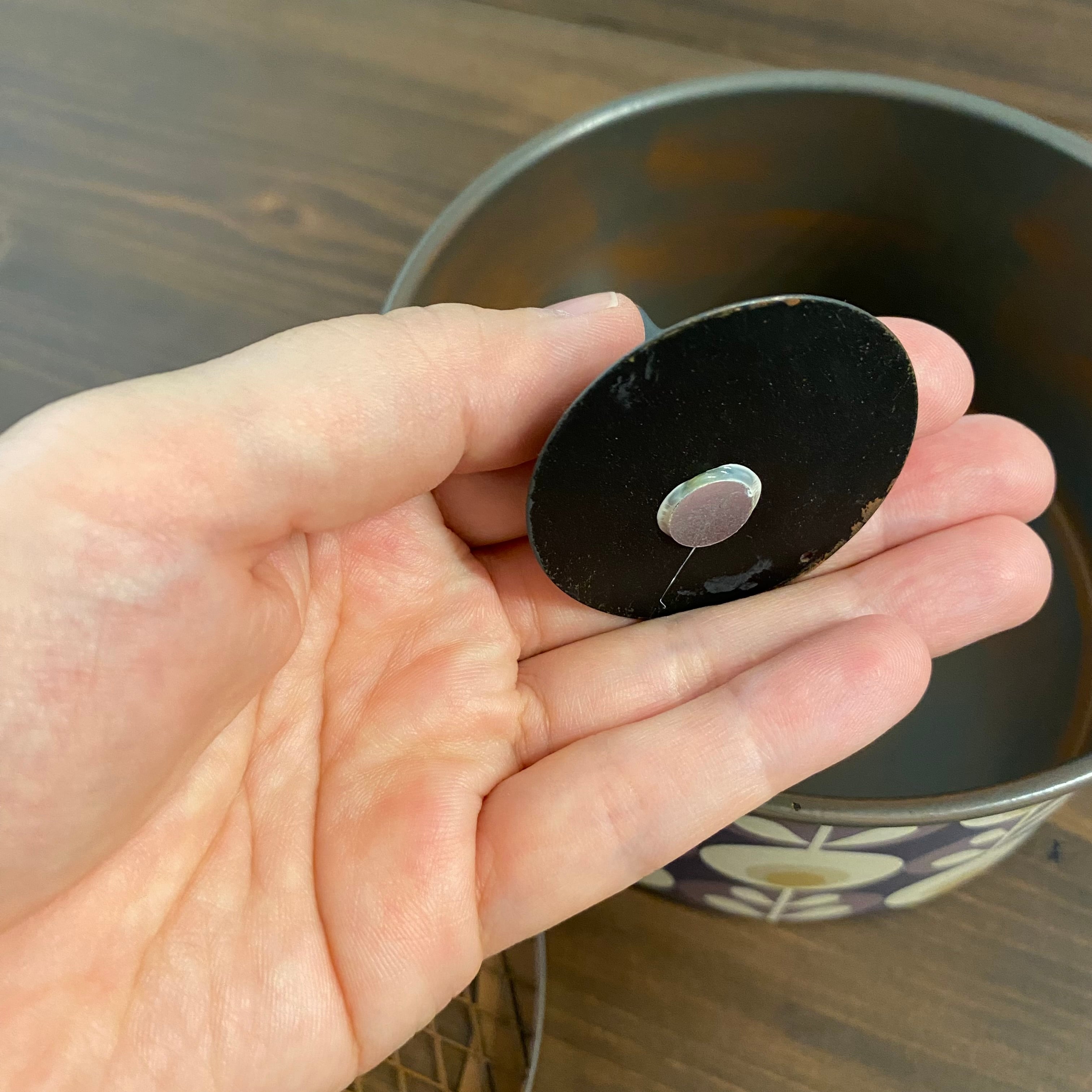 蚊取り線香ホルダー／レトロ柄〜持ち運びに便利！ | 自分にやさしく