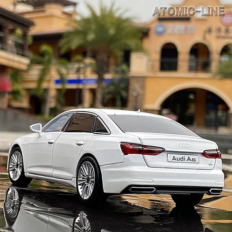 1/18 アウディS6 セダン　ミニカー　ホワイト　50台限定品 1/18 アウディS6 セダン ミニカー ホワイト 50台限定品 1/18 アウディ