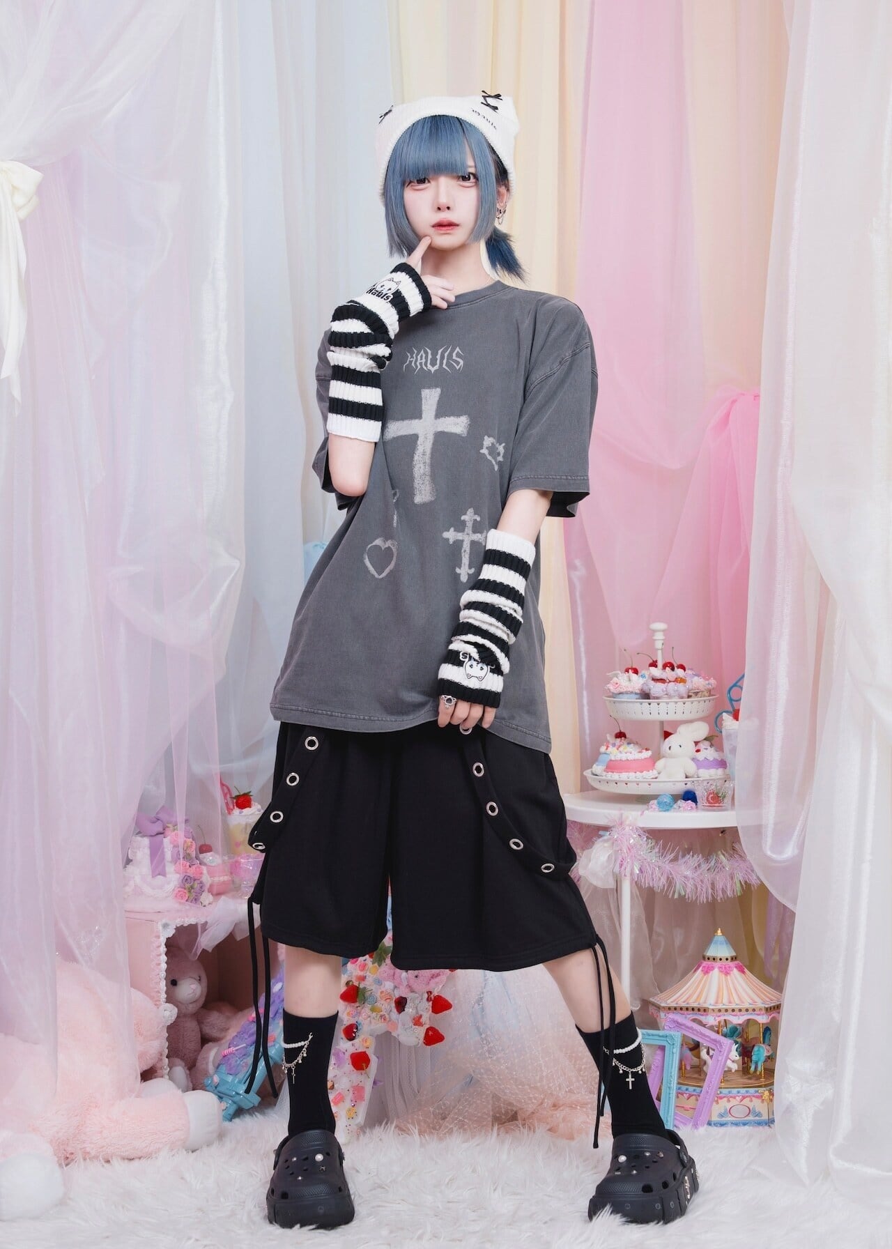 手も足も使えるやんけ！レッグウォーマー(ホワイト) | Hauls