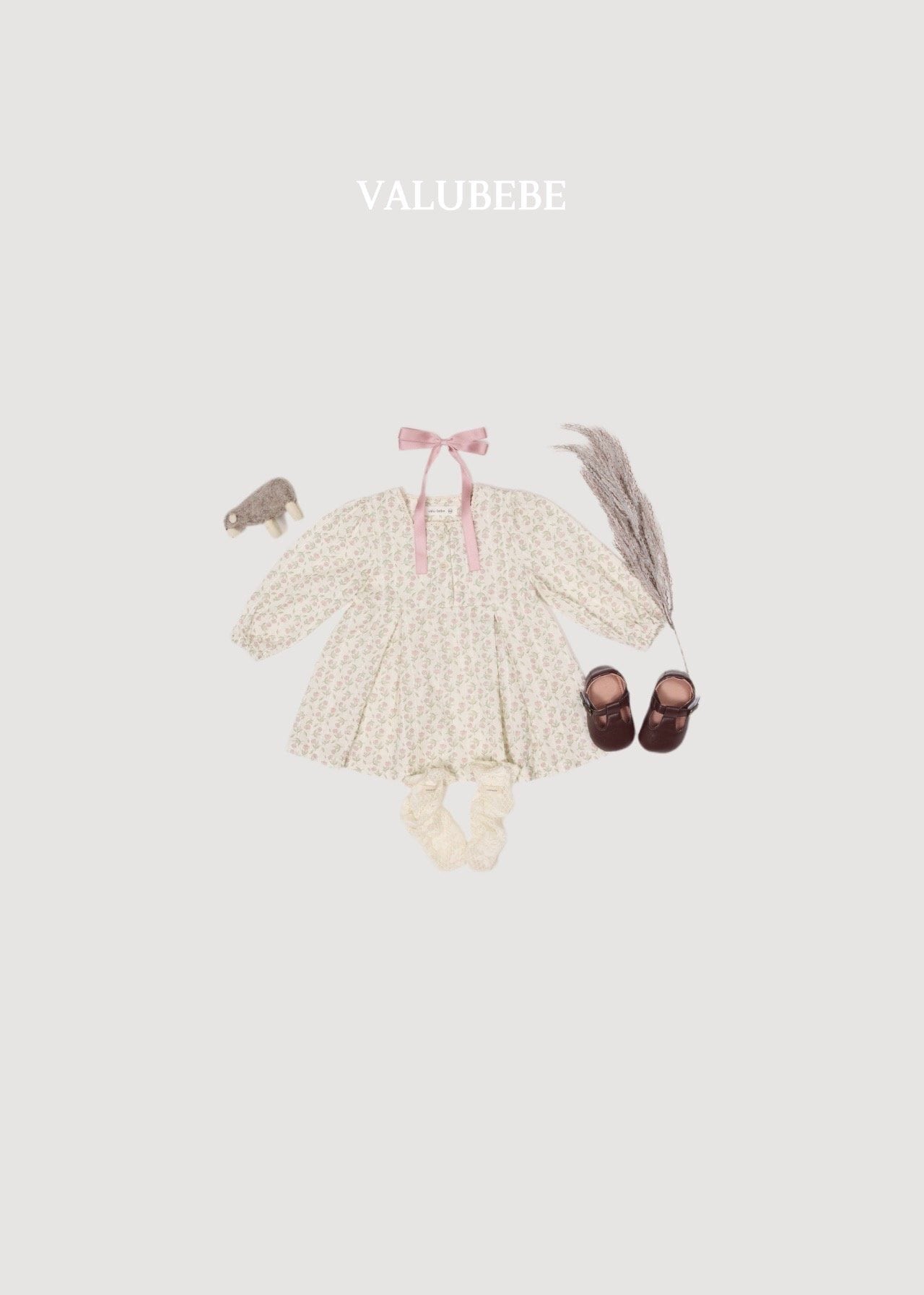 送料無料【予約】/ 花柄スクエアワンピース / valubebe