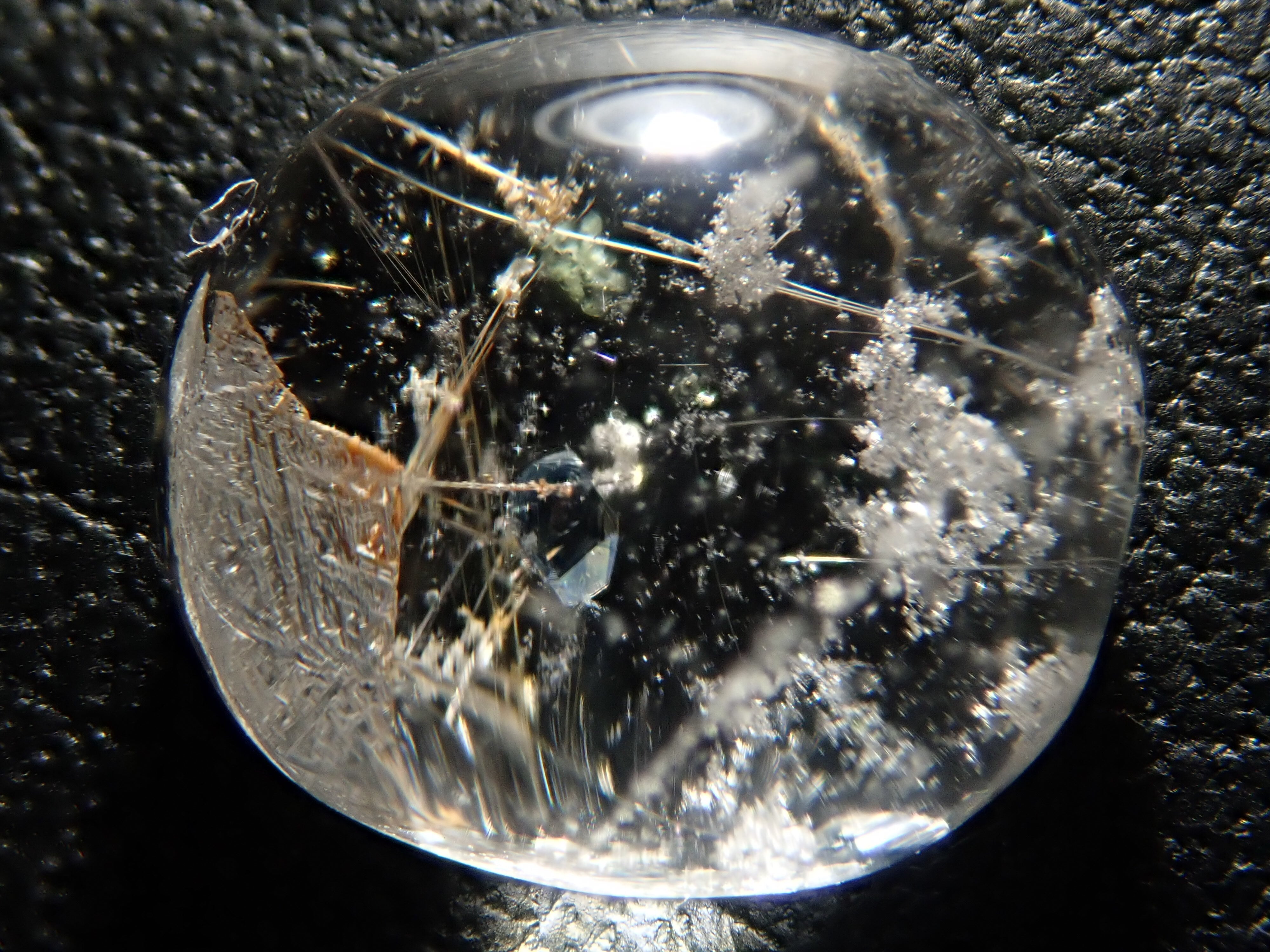 【新商品】ブラジル産ブルーアナテースインクォーツ 2.424ct