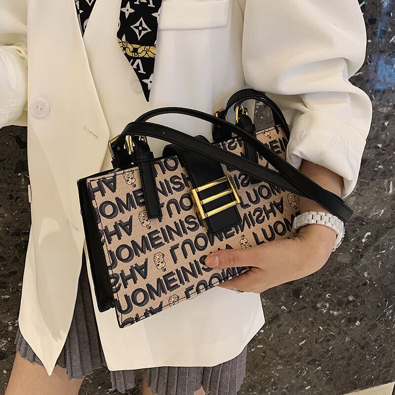 今年人気のスモールバッグウィメンズ2020新しいトレンディなワンショルダーアンダーアームバッグワイルドネットレッドインウエスタンスタイルスモールスクエアバッグ Tiancai_Wing_Bag80668320388