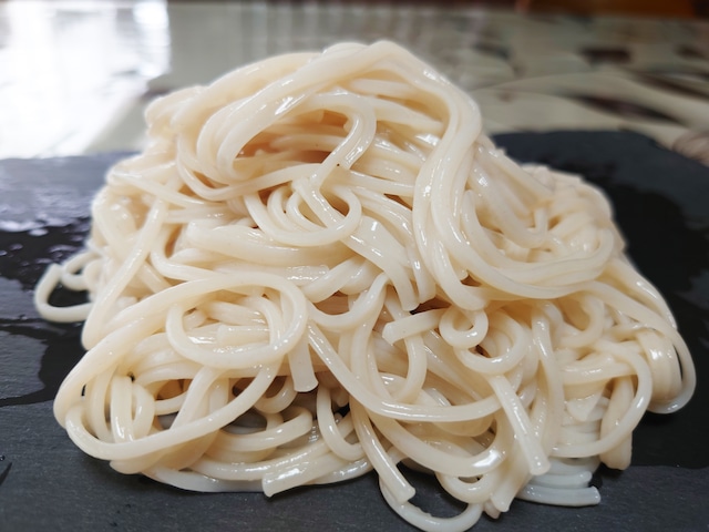 オール徳島産原材料使用の半田そうめん「久遠（くおん）」