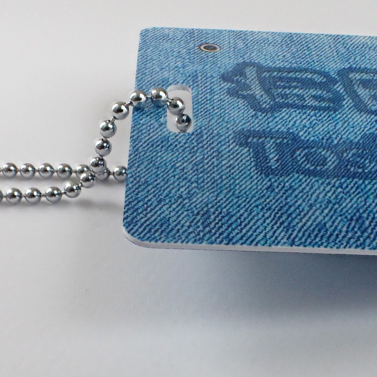 ネームタグ / デニムステッチ / 縦型 / ボールチェーンタイプ | BYUSE