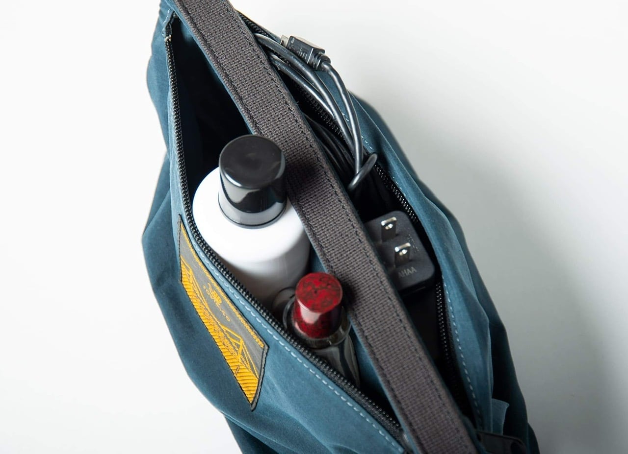 POSTALCO(ポスタルコ) / DOPP KIT -Dark Blue- | Signs