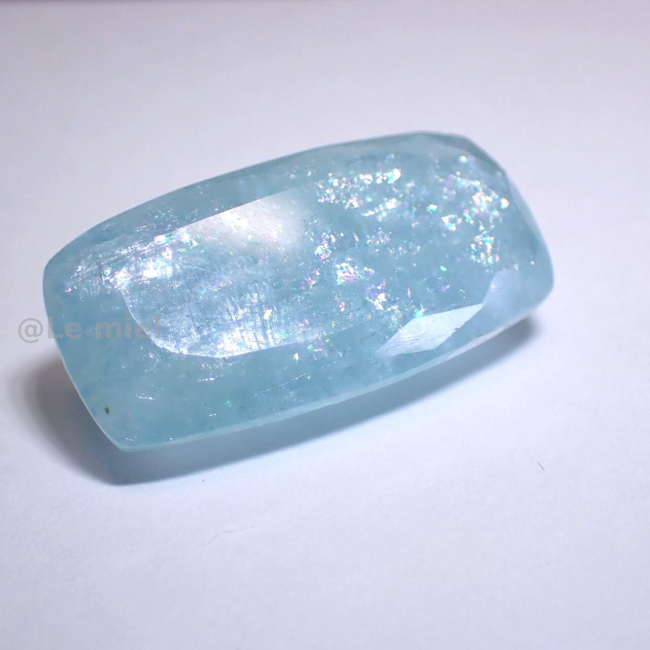 イリデッセンスアクアマリン 34ct 28.9mm*15.0mm*10.1mm | PAY ID