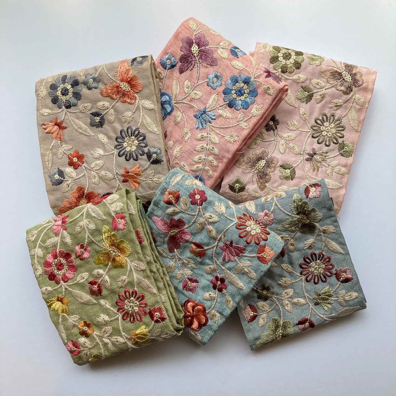 〈再入荷〉蝶とお花の幅太ローシルク刺繍リボン(1mカット)