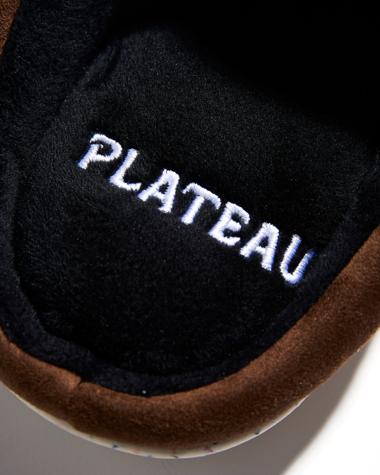 PLATEAU STUDIO × SUBU / SUBU lace slipper