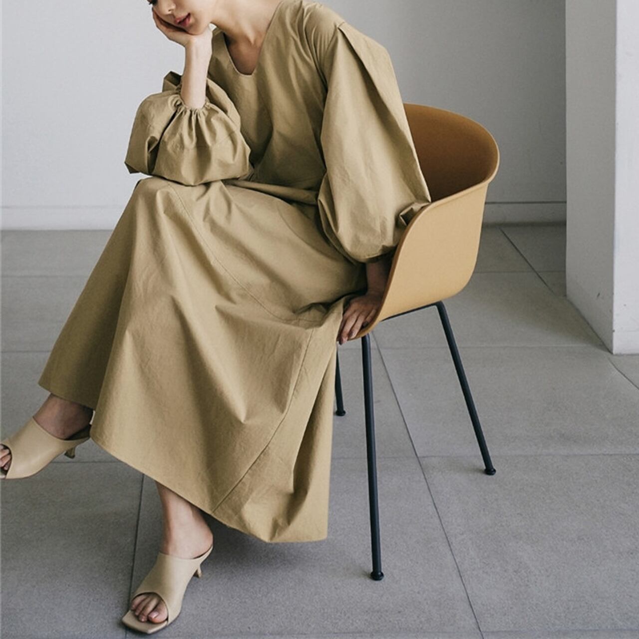 パフスリーブロングワンピース R00427