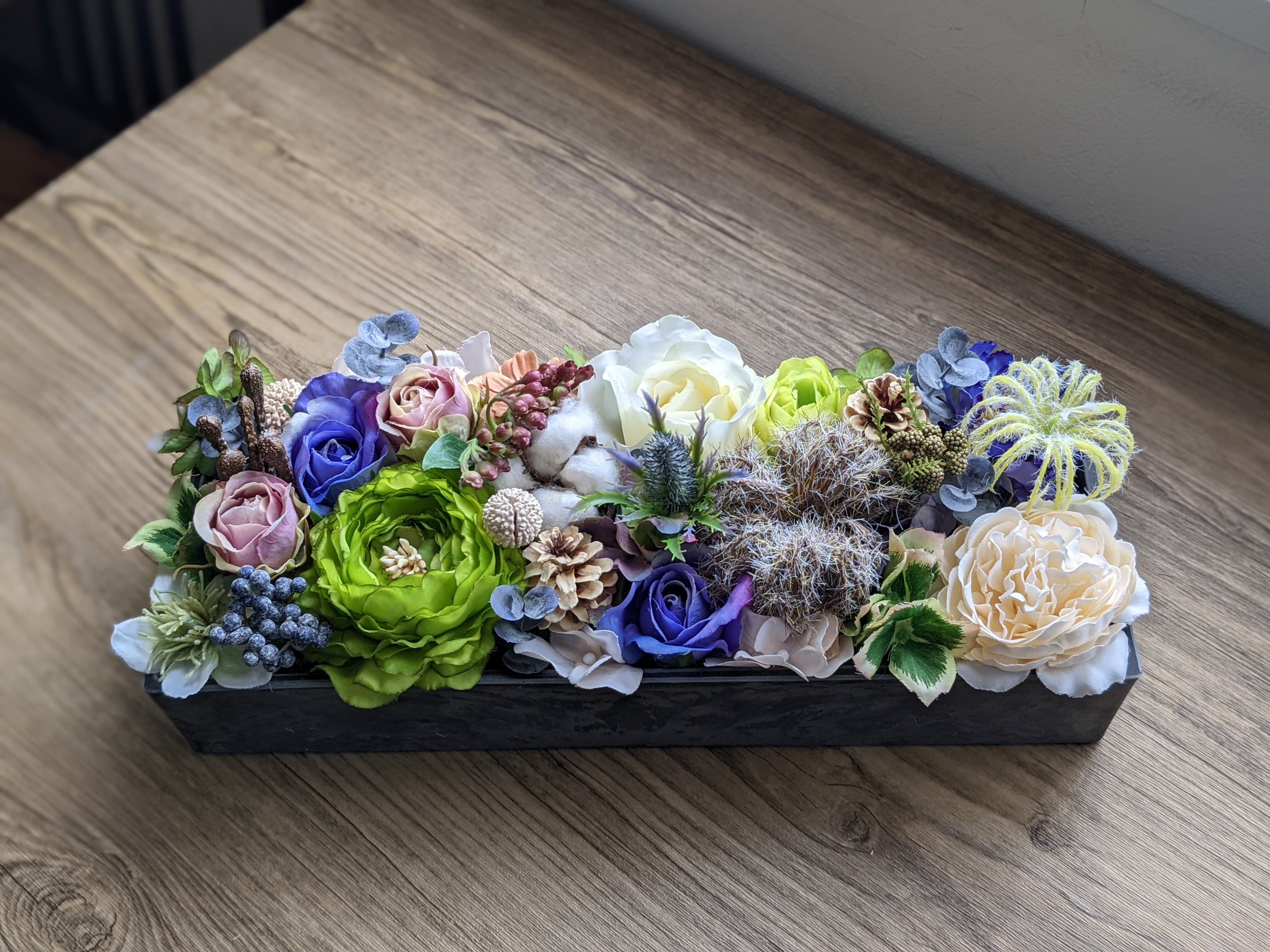 造花の壁面緑花専門店 hanatrip