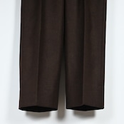 INTERIM / INDIA WOOL CLASSIC HERRINGBONE WITH LEATHER PIPING 2-TUCK STRAIGHT SLACKS