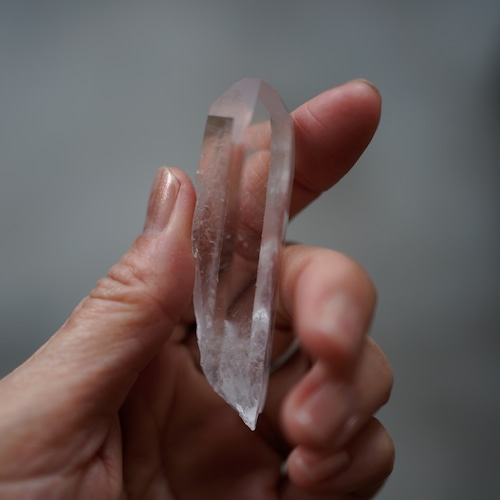 レーザークリスタル