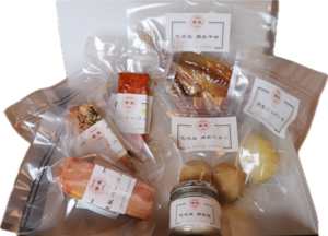 島の恵みセット（ギフトBOX入）｜燻製ギフト 　ベーコン・干物・燻製たまご・明太子・チーズ・じゃがいも・ナッツ お取り寄せ　お中元