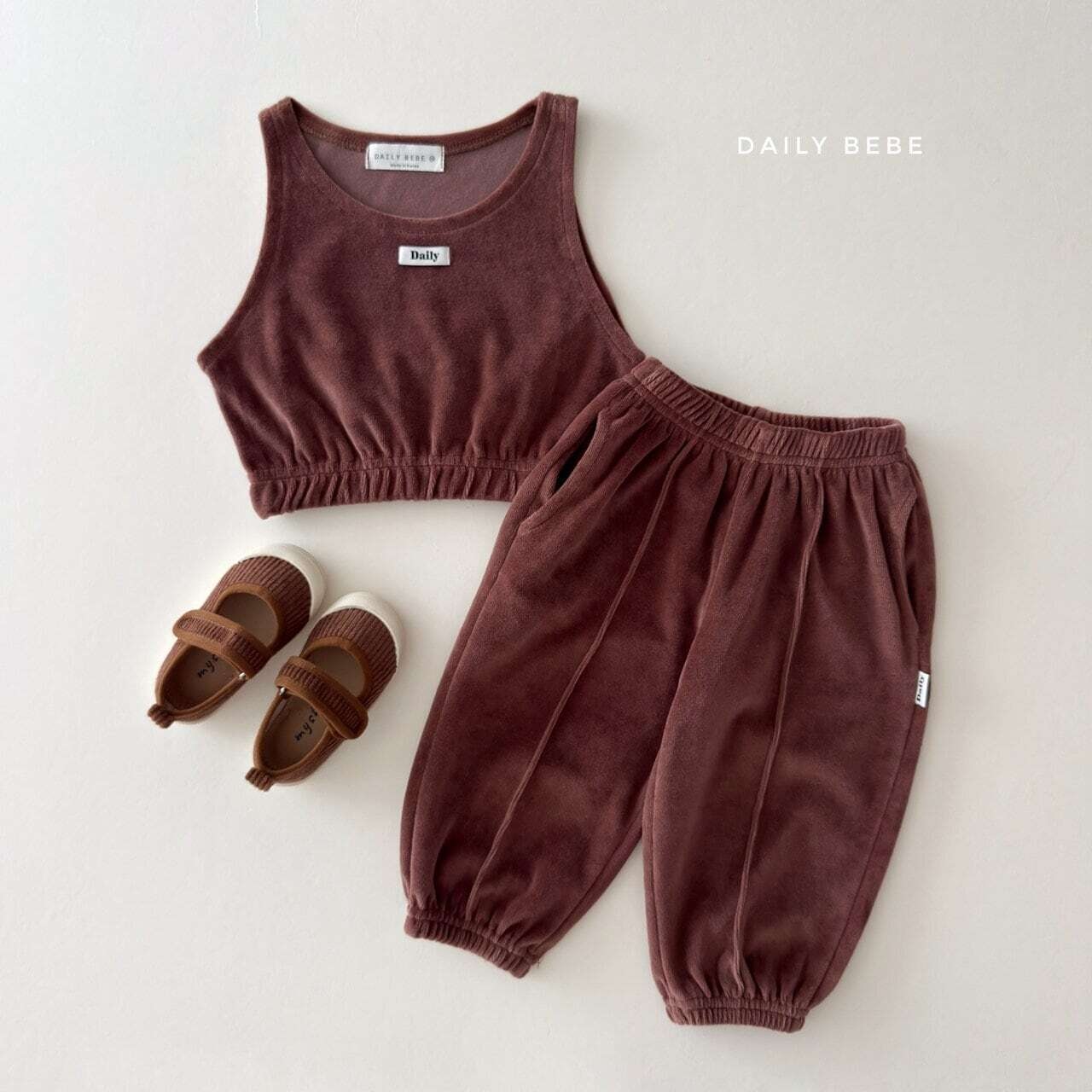 【取寄】Dailybebe ベロア セットアップ|秋服|韓国子供服|26/AT