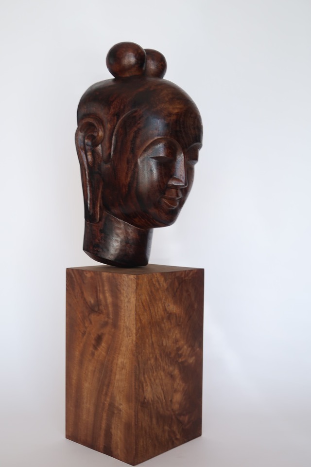 The Eternal Smile ― Inspired by the Chuguji Contemplative Bodhisattva