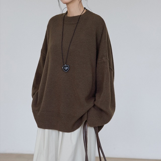 ボリュームスリーブドロップショルダーニットプルオーバー　A01900