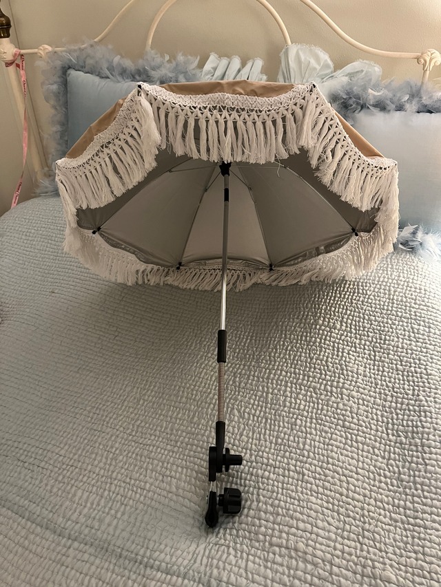 フリンジ付パラソル　レースカラー：ベージュ（230920）