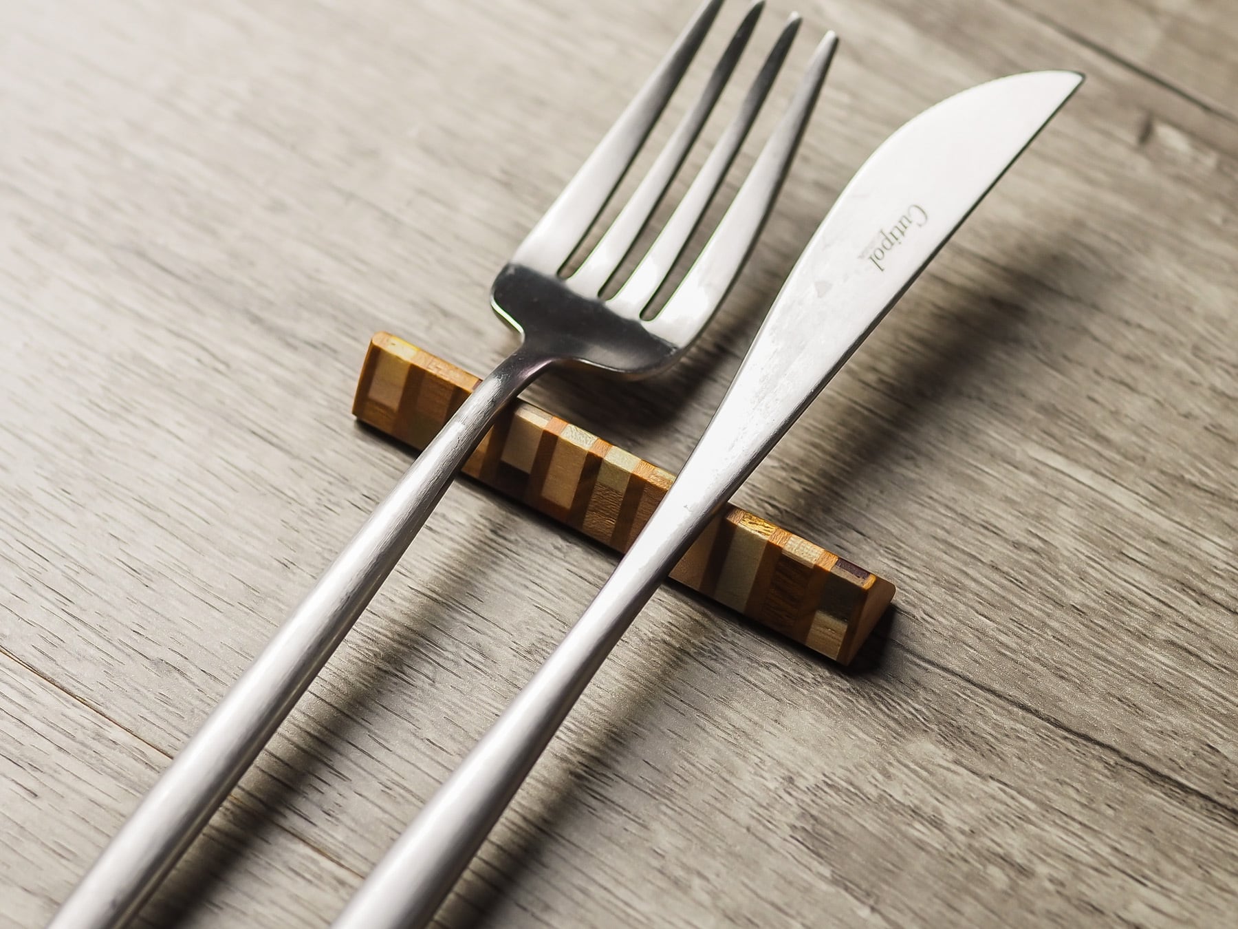 寄木箸置き 大（カトラリーレスト）／まつもと木工所