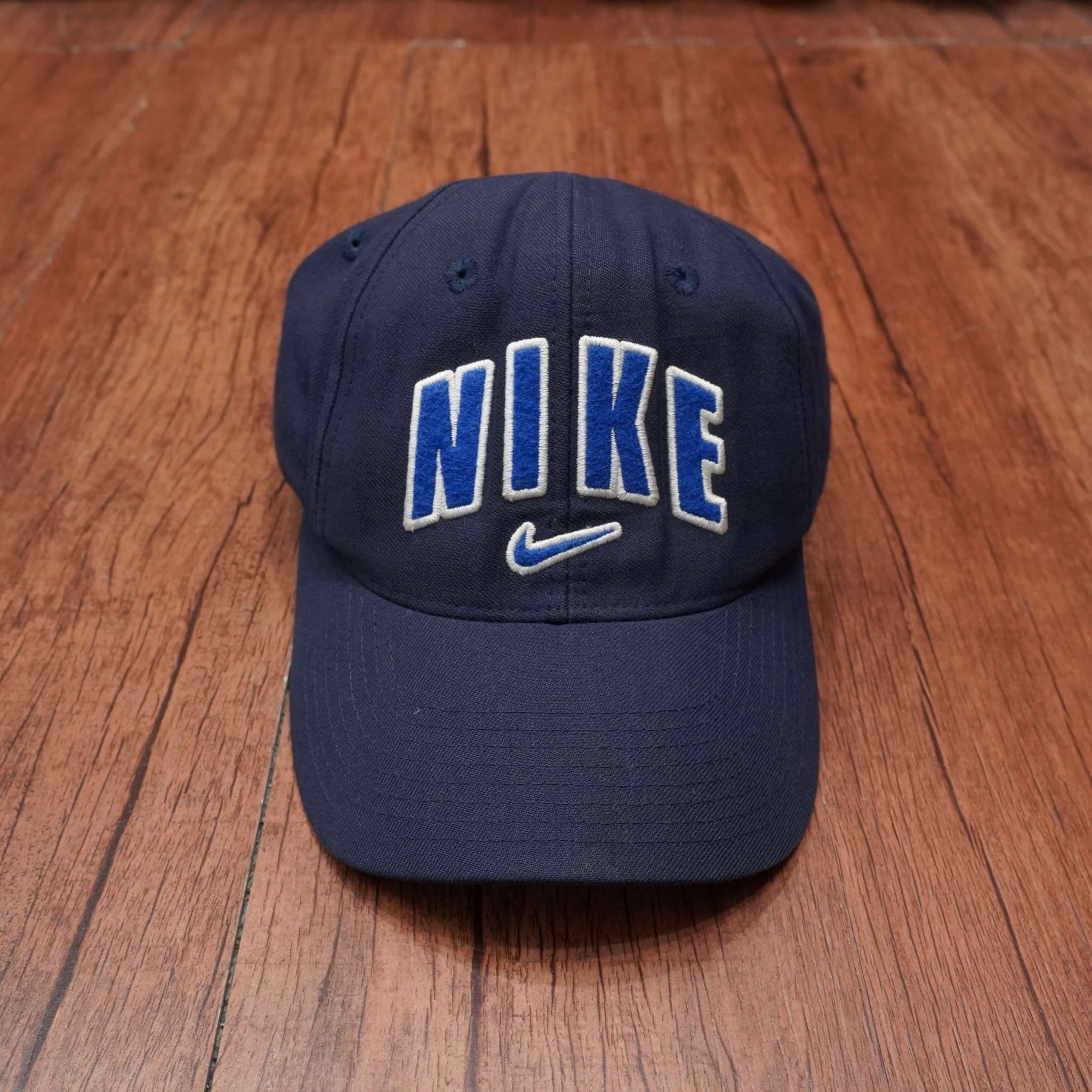 u*2様 90s NIKE 刺繍ロゴキャップ ネイビー フェード 台湾製 90s nike キャップ 帽子 CAP ナイキ | PAY ID