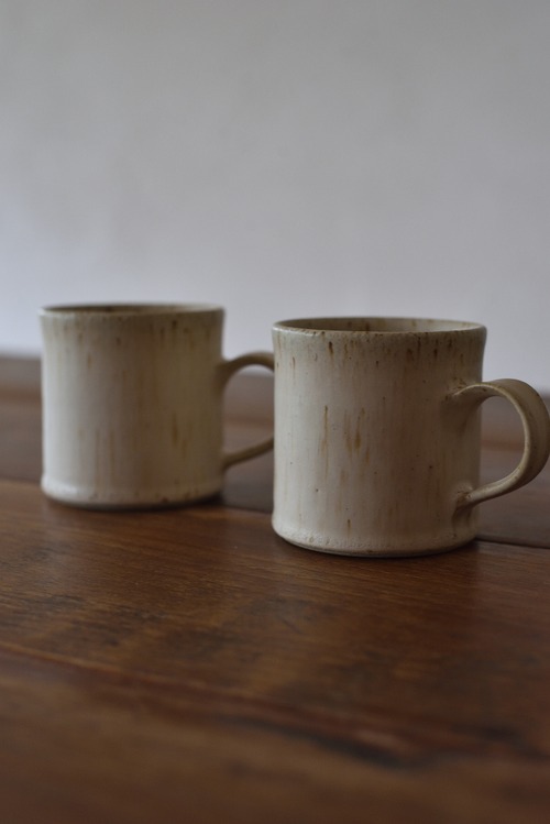岩山陽平　マグカップ　marble white