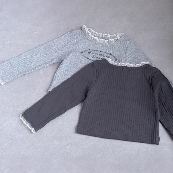 ネックフリルリブトップス