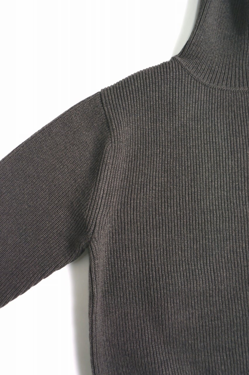 Hand Framed High Neck P/O