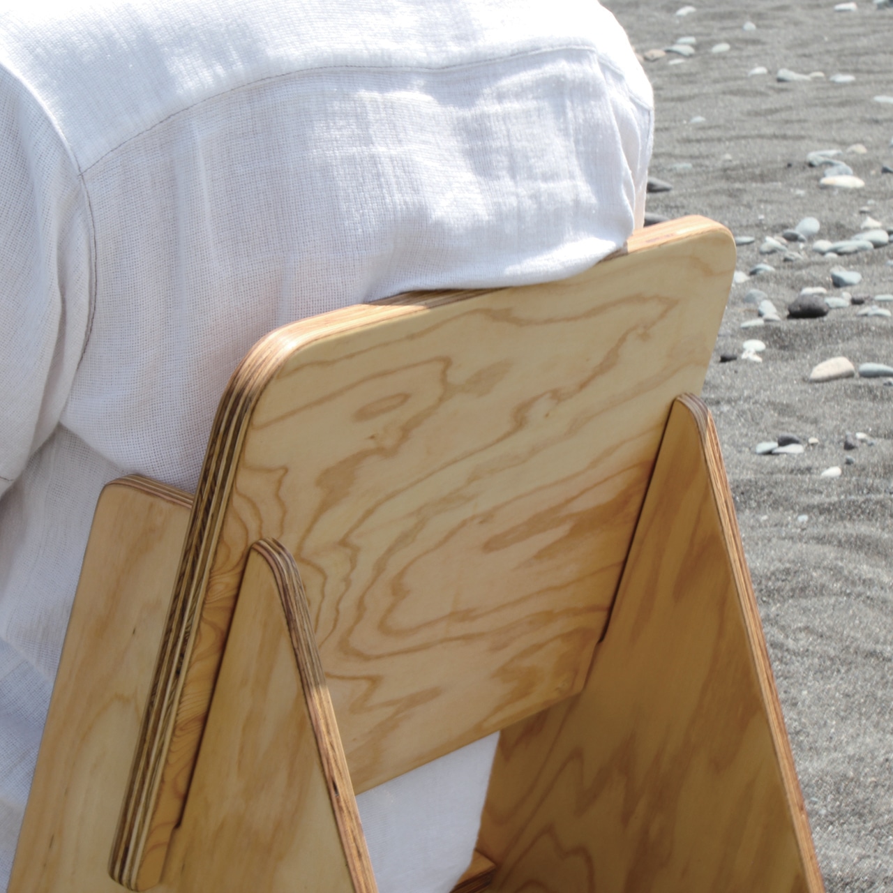 L.R.C (low rocking chair) / ローロッキングチェア