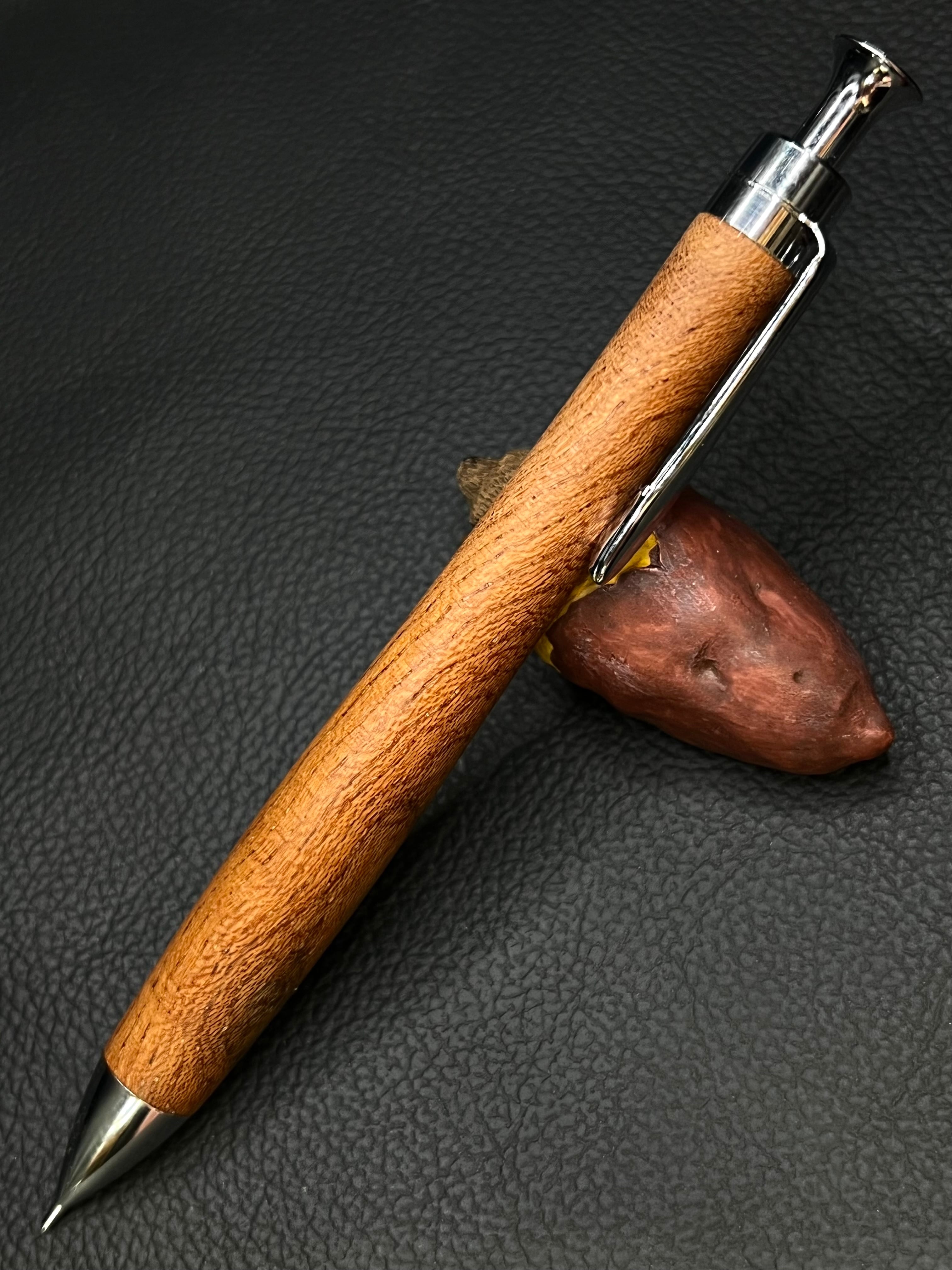 15 欅（ケヤキ）極上玉杢 【キャンセル品の為20％オフ】 | こぶた工房