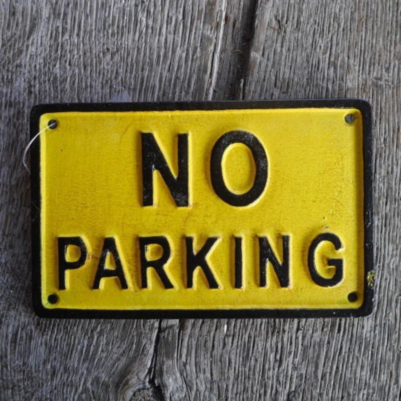 アイアンサインプレート　NO PARKING