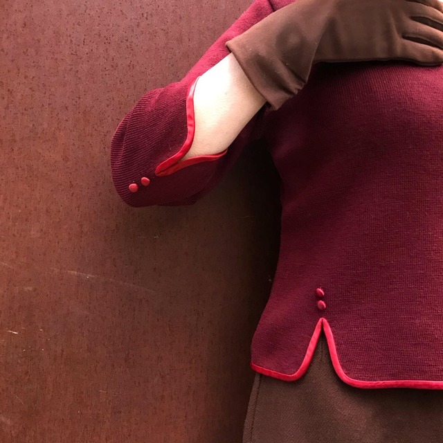 Vintage chinoiserie design knit tops