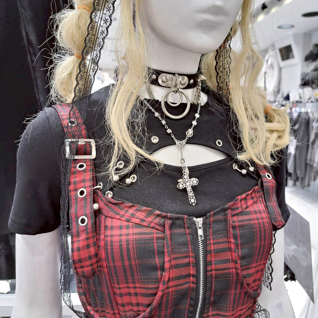 ラインストーン クロス×ハートネックレス | VOLCAN&APHRODITE