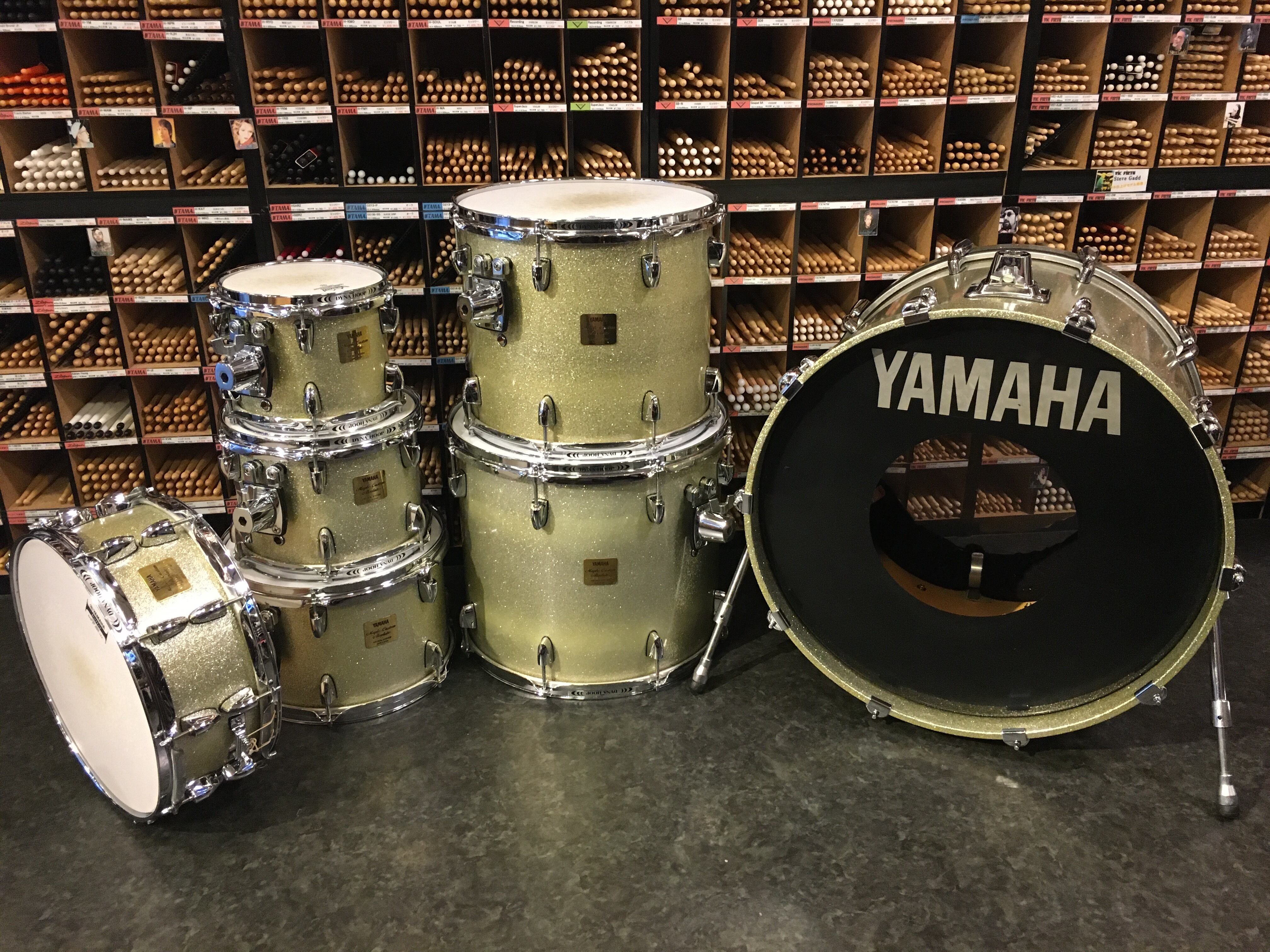 日本製 USED] YAMAHA MAPLE CUSTOM ABSOLUTE DRUM SET 22BD 8TT 10TT