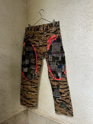 【ARATA】circle crust pants : tiger camo