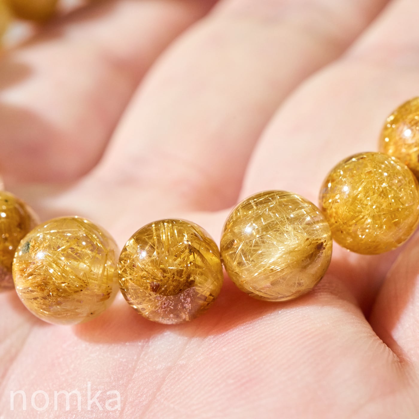 黄金の繭・シルキールチル】ブラジル産 ゴールドルチルクォーツ