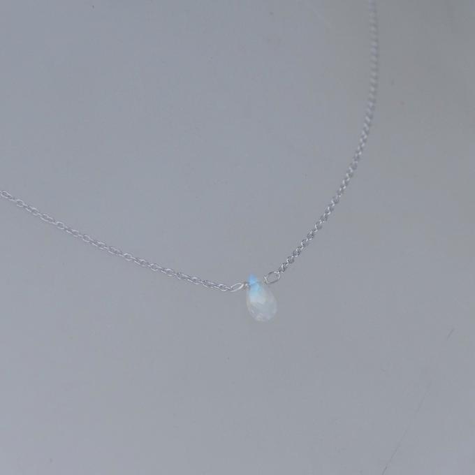 【SV925】✦RainDropRainbow✦.·一粒の虹の雫レインボームーンストーンネックレス.·✦