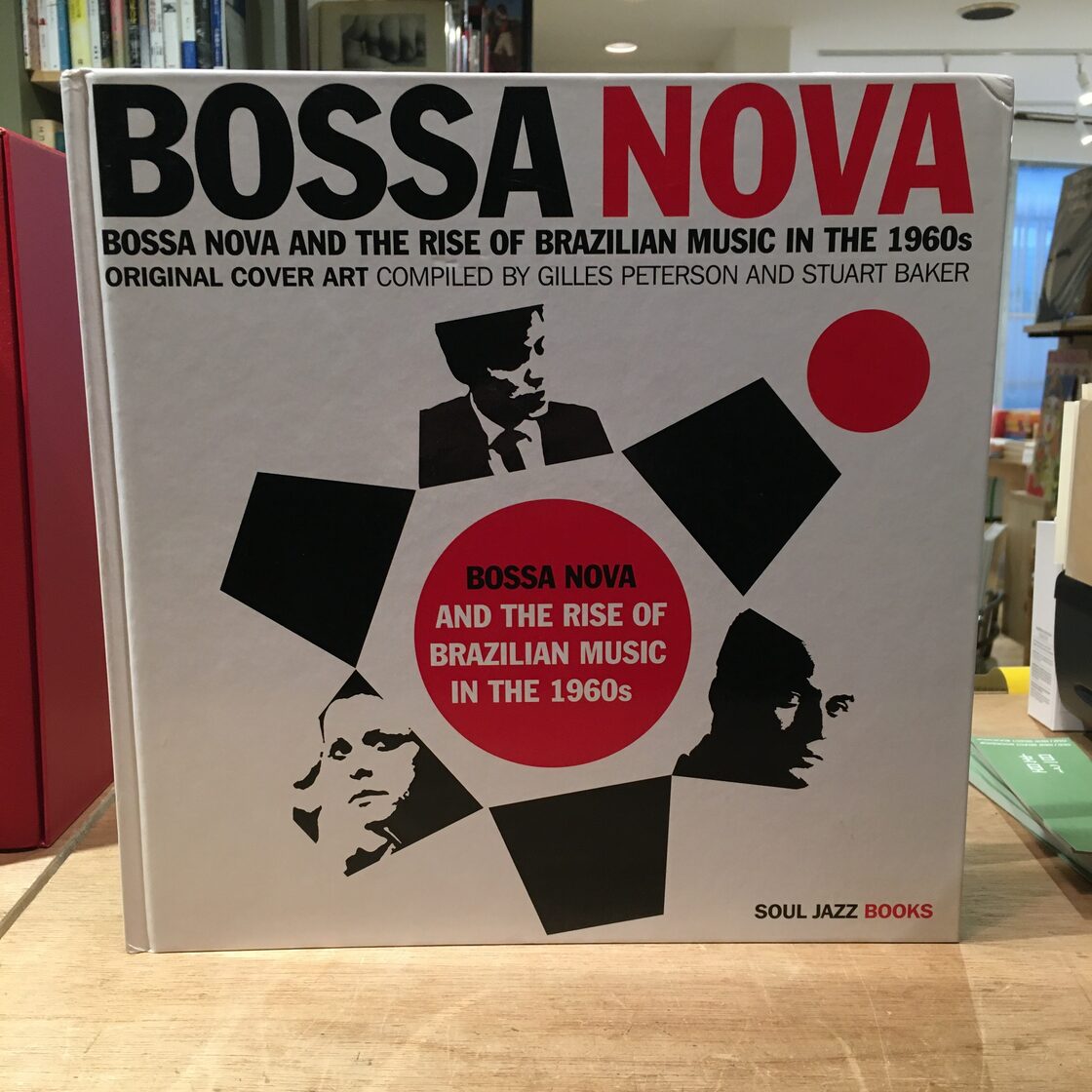 BOSSA NOVA : BOSSA NOVA AND THE RISE OF BRAZILIAN MUSIC IN THE 