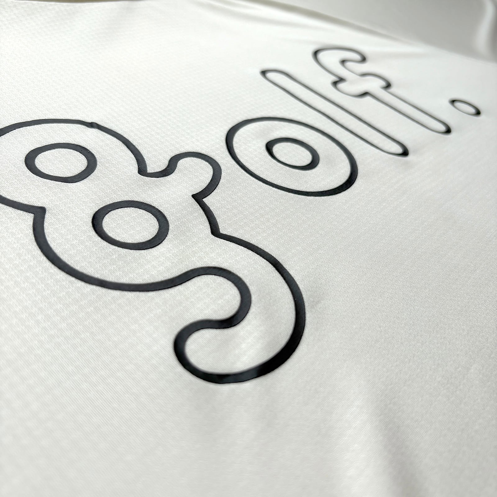 SUPER LIGHT LOGO PRINT MOCK NECK SHIRT -WHITE- | 8G SHOOT WEBSTORE