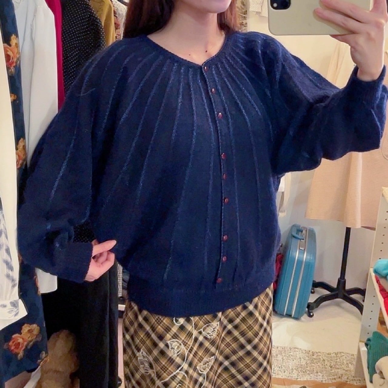 blue radial pattern knit sweater