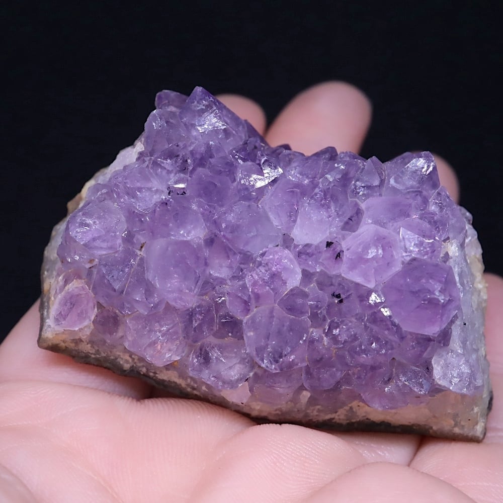 ウルグアイ産 アメジスト クリスタル 79.8g AMT228 鉱物 天然石 原石
