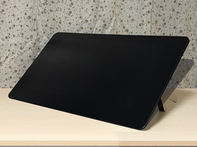 新発売！Cintiq Pro 24 直立スタンド 90度～60度角度調節可能