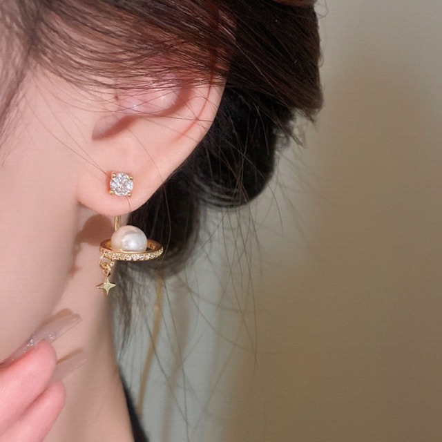 ピアス 耳飾り レディース パール 真珠 ビジュー スター フォーマル エレガント 上品 清楚 かわいい 大人可愛い きれいめ シンプル おしゃれ 華やか 綺麗 お嬢様 大人 フェミニン 送料無料 ラブリー キュート ガーリー OL 学生 デート お出かけ 女子会 休日 パーティー イベント リゾート 旅行 ホワイト 白 春 夏 秋 冬 オールシーズン 二次会 お呼ばれ パーティー 成人式 入学式 卒業式 謝恩会 10代 20代 30代 40代 50代 ママ 女性用 韓国系 ギフト プレゼント