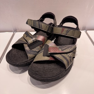 ⓃNIKE ACG DESCHUTZ SANDAL