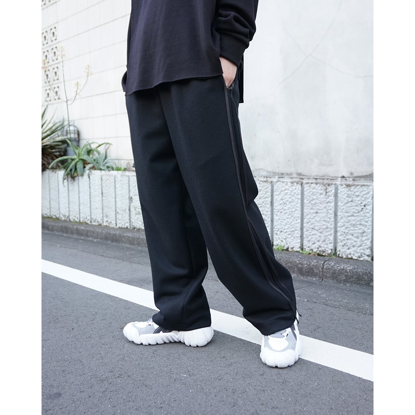 kujaku] (クジャク) 2024AW P-810 side cord easy pants | Clique
