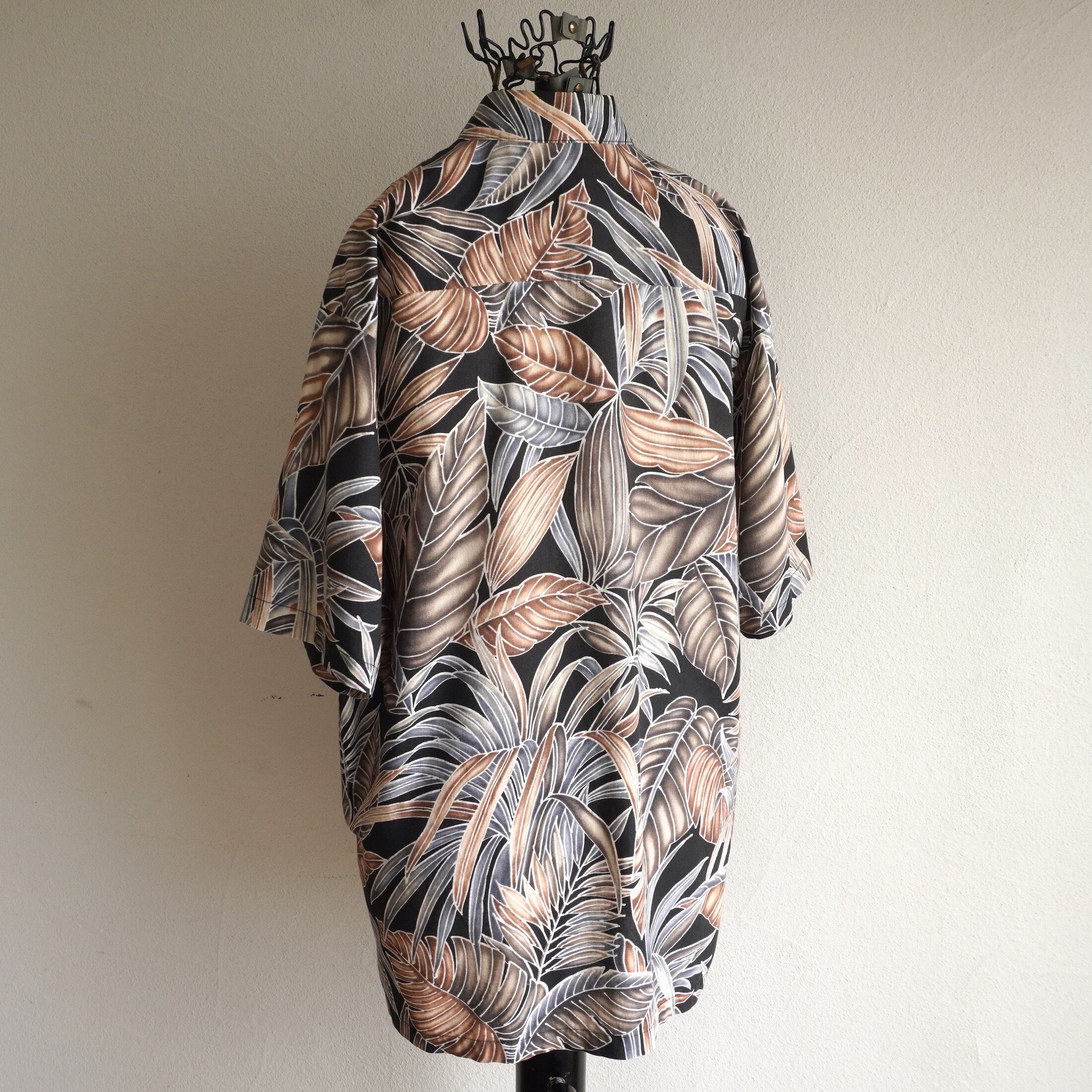 1990's HAWAII製 [Tori Richard] ボタニカルプリント コットンローン